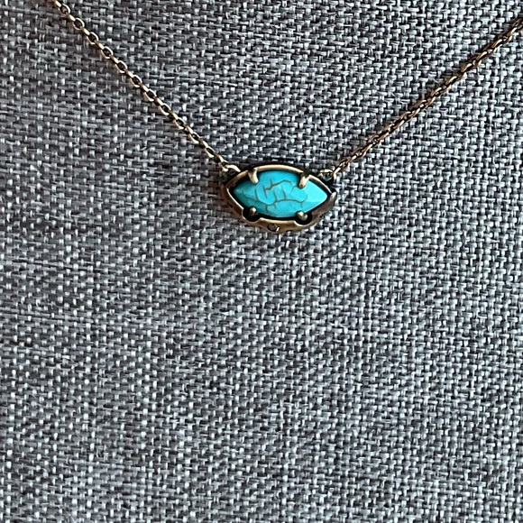 Kendra Scott Elisa Necklace - Picture 3 of 7